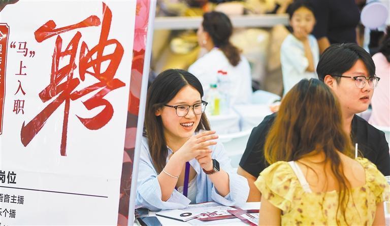 台湾青年学者：AI时代，两岸科技合作潜力无限、势不可挡