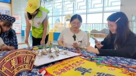 年轻人下班后开始搞副业了