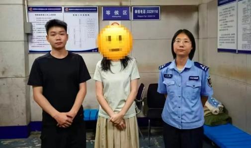 杭州机器人再成外交“明星”